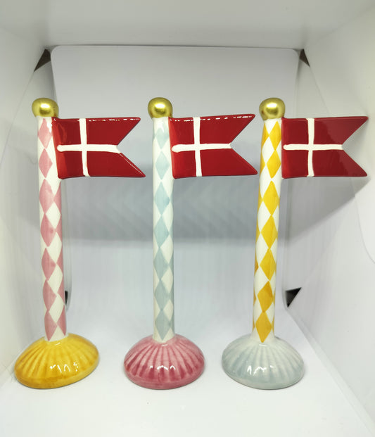 keramik flag med harlekin mønster