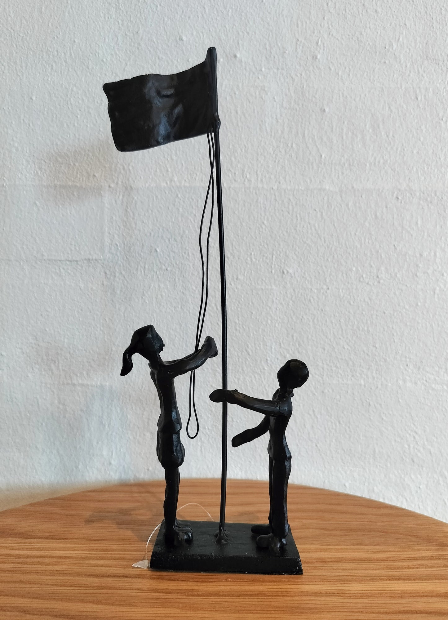 Speedtsberg - Metal figur "VI FEJRER DAGEN" 11 x 4 x 25 cm